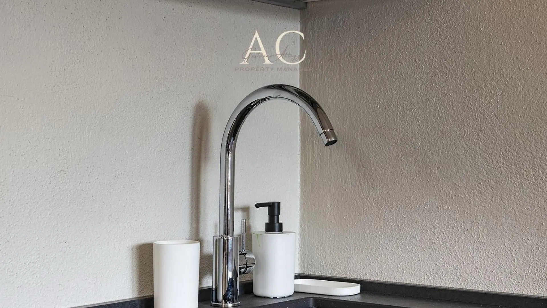 Instaview Apartment Ponte Di Legno Italy