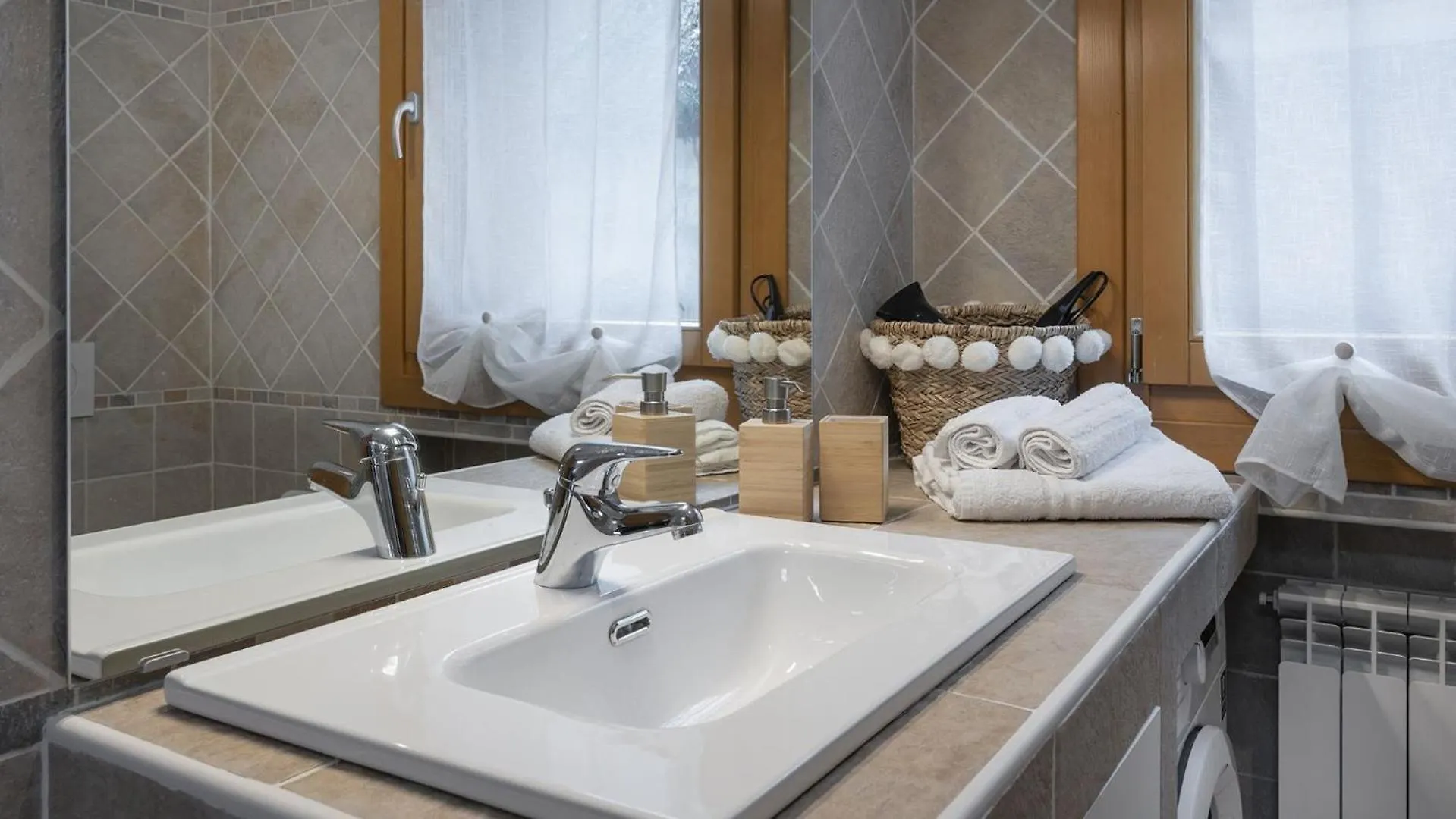 Instaview Apartment Ponte Di Legno